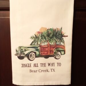NWOT, Bear Creek, TX. Christmas Kitchen Towel